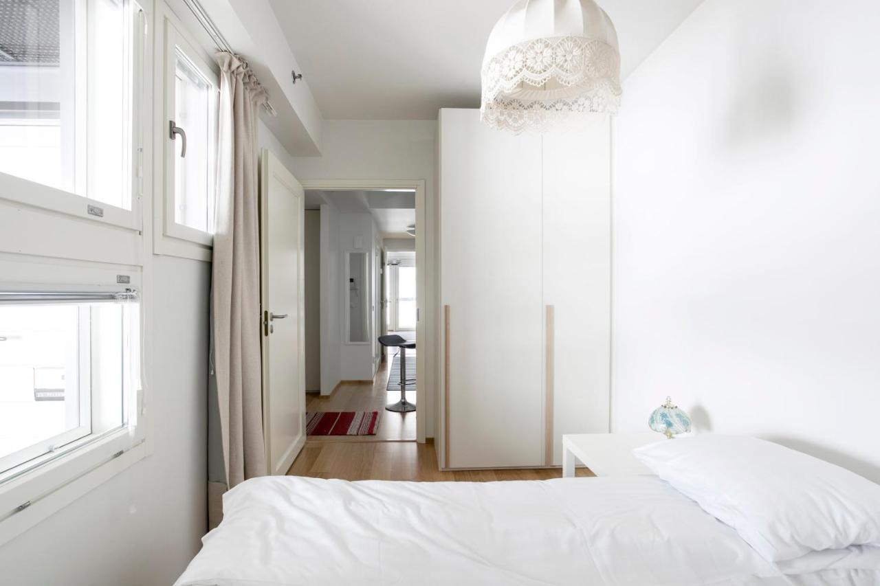 2Ndhomes Cozy 1Br Apartment With Balcony By The Central Station Helsinki Esterno foto