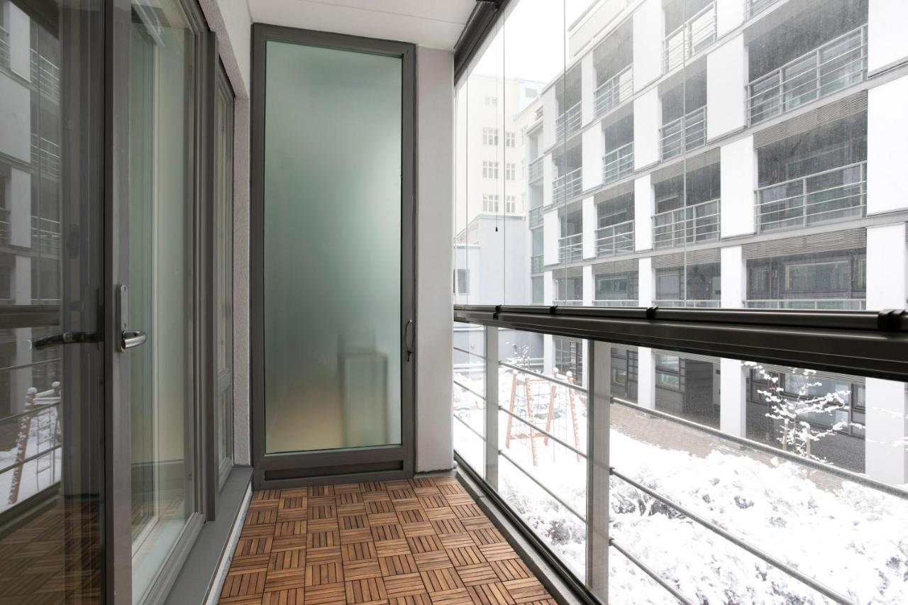 2Ndhomes Cozy 1Br Apartment With Balcony By The Central Station Helsinki Esterno foto