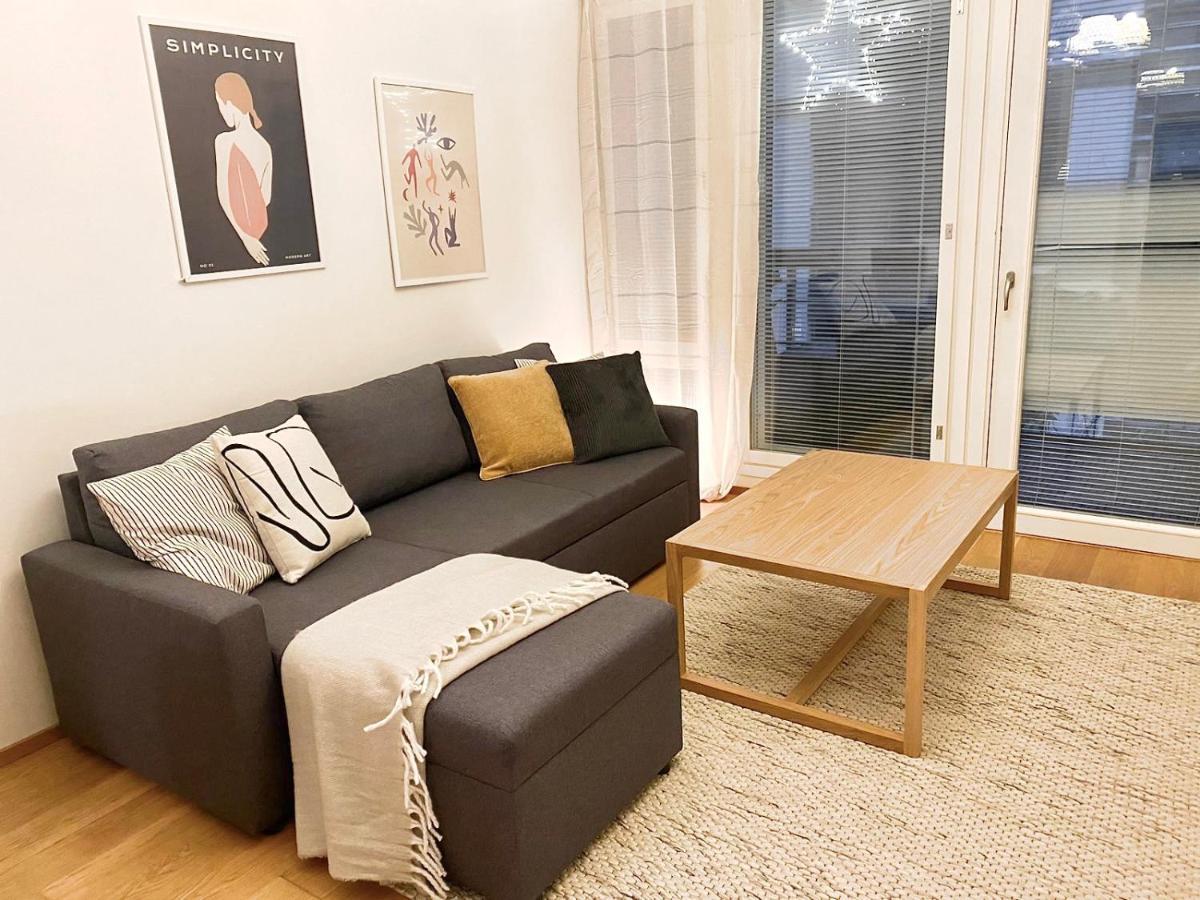 2Ndhomes Cozy 1Br Apartment With Balcony By The Central Station Helsinki Esterno foto